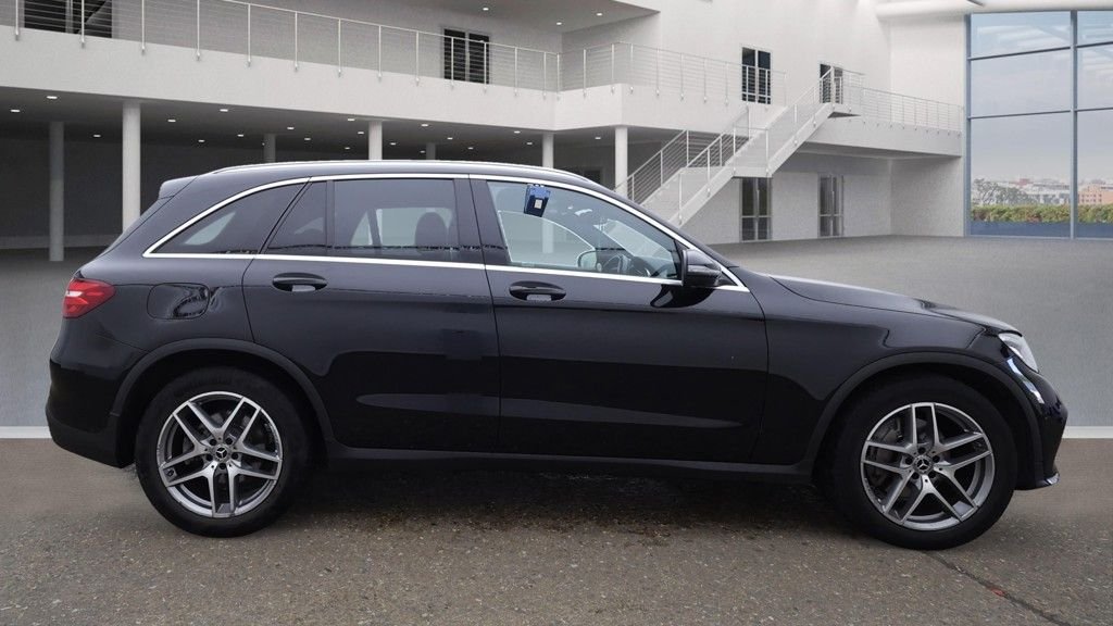 Used Mercedes-Benz GLC 2017 for sale - 76147940: Photo 9