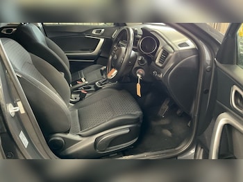 Used Kia Ceed 2019 for sale - 77660278: Photo