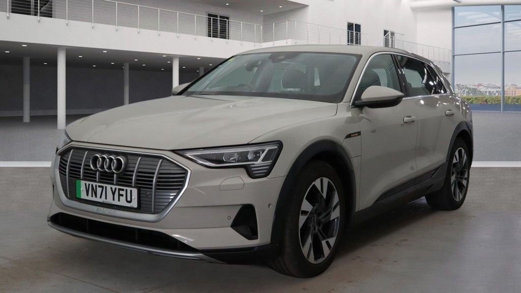 Used Audi e-tron 2022 for sale - 77835879: Photo 5