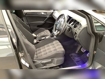 Used Volkswagen Golf 2016 for sale - 75521825: Photo