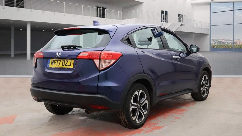 Used Honda HR-V 2017 for sale - 77507931: Photo 4