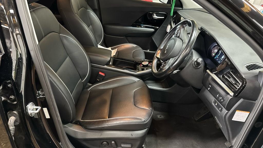 Used Kia Niro 2021 for sale - 76632586: Photo 2