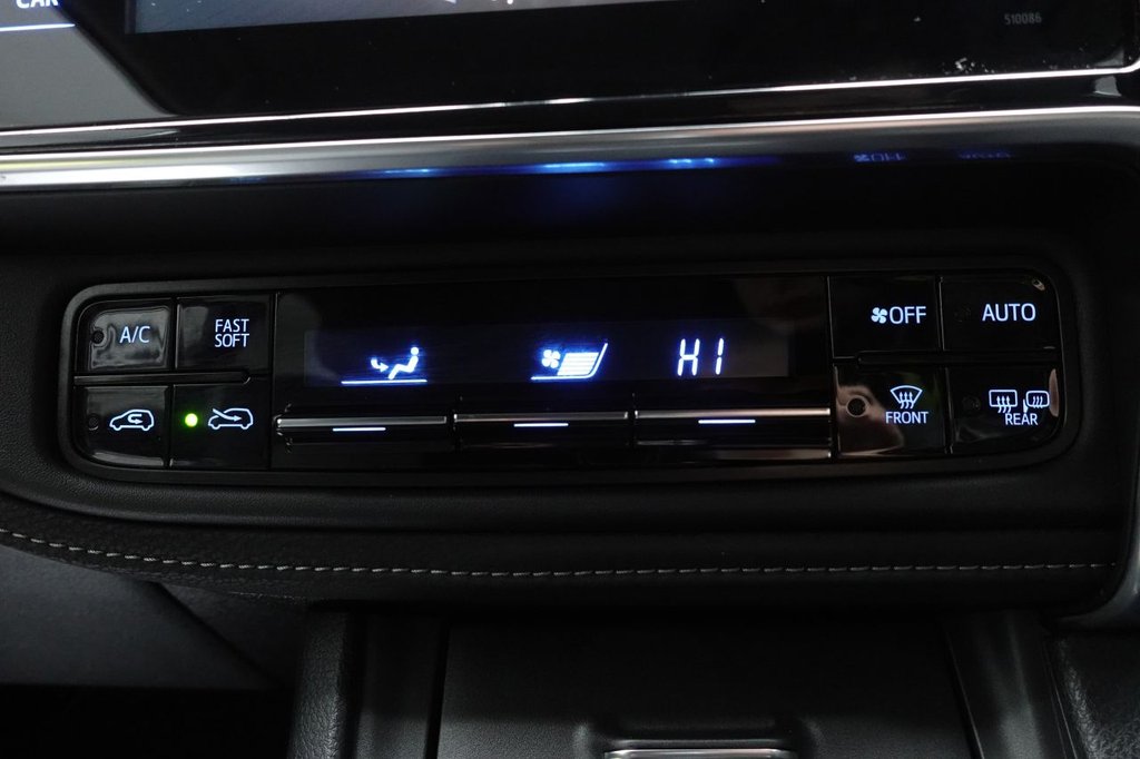 Used Toyota Auris 2018 for sale - 77227413: Photo 27