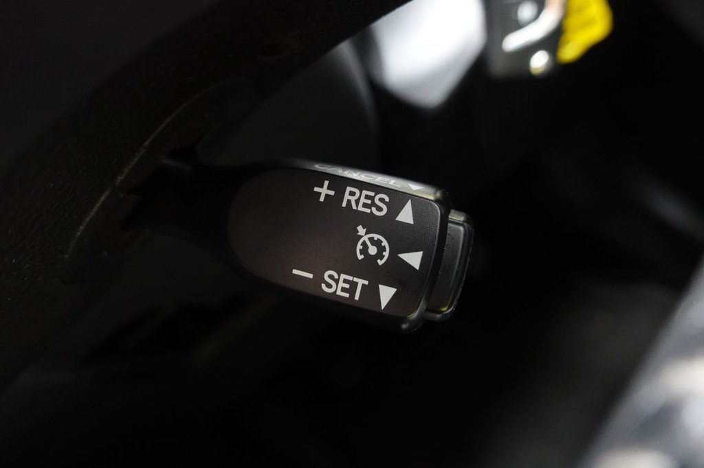 Used Toyota Auris 2018 for sale - 77227413: Photo 40