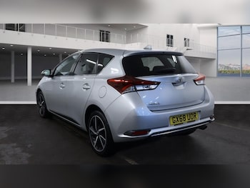Used Toyota Auris 2018 for sale - 77227413: Photo