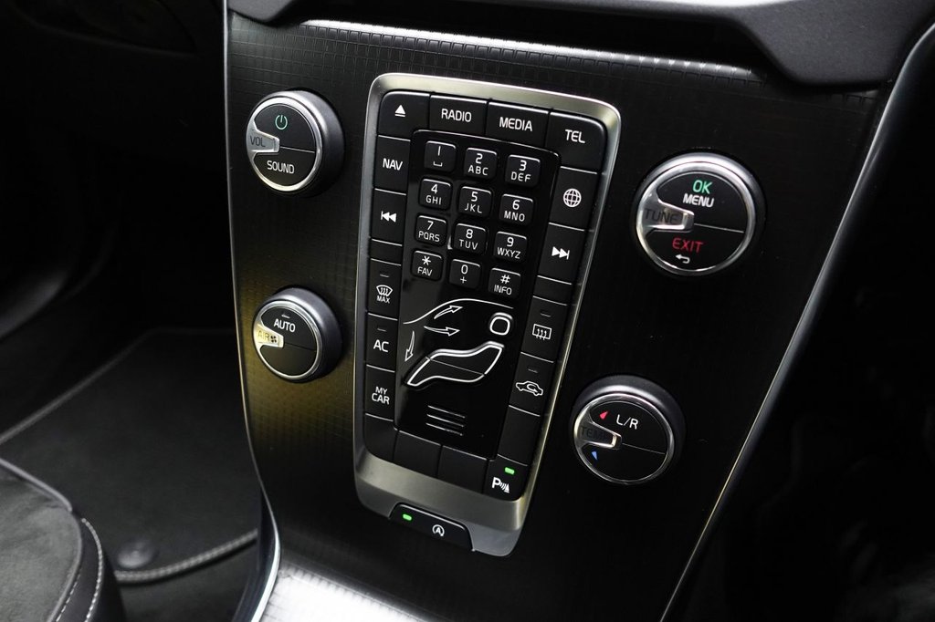 Used Volvo V40 2018 for sale - 76148179: Photo 36