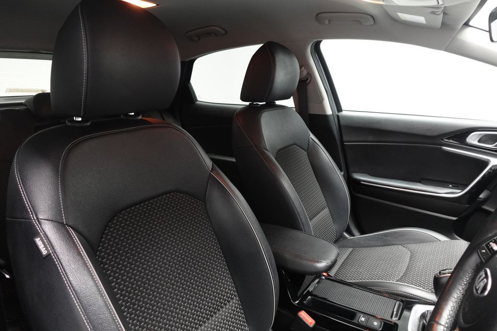 Used Kia XCeed 2021 for sale - 77089164: Photo 2