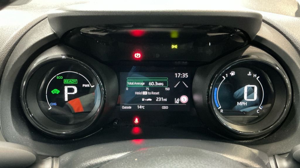 Used Toyota Yaris 2022 for sale - 76617528: Photo 14