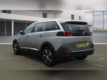 Used Peugeot 5008 2020 for sale - 77227434: Photo