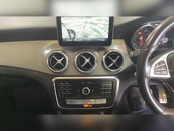 Used Mercedes-Benz GLA 2019 for sale - 75937385: Photo