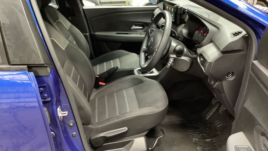 Used Dacia Sandero 2022 for sale - 77583382: Photo 2