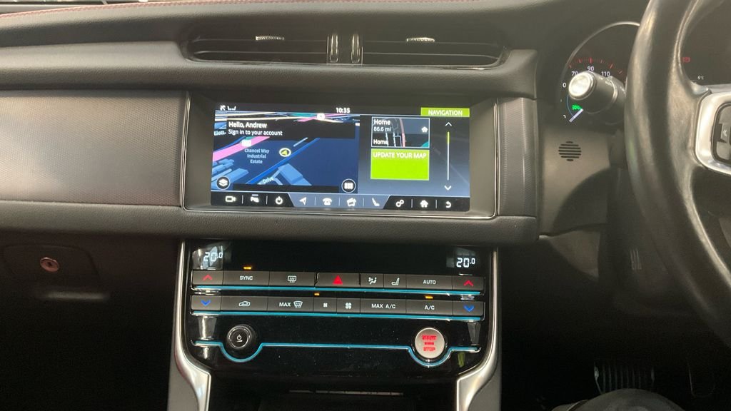 Used Jaguar XF 2018 for sale - 77341942: Photo 2