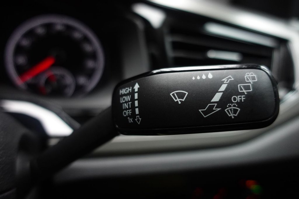 Used Volkswagen Polo 2021 for sale - 76867844: Photo 41