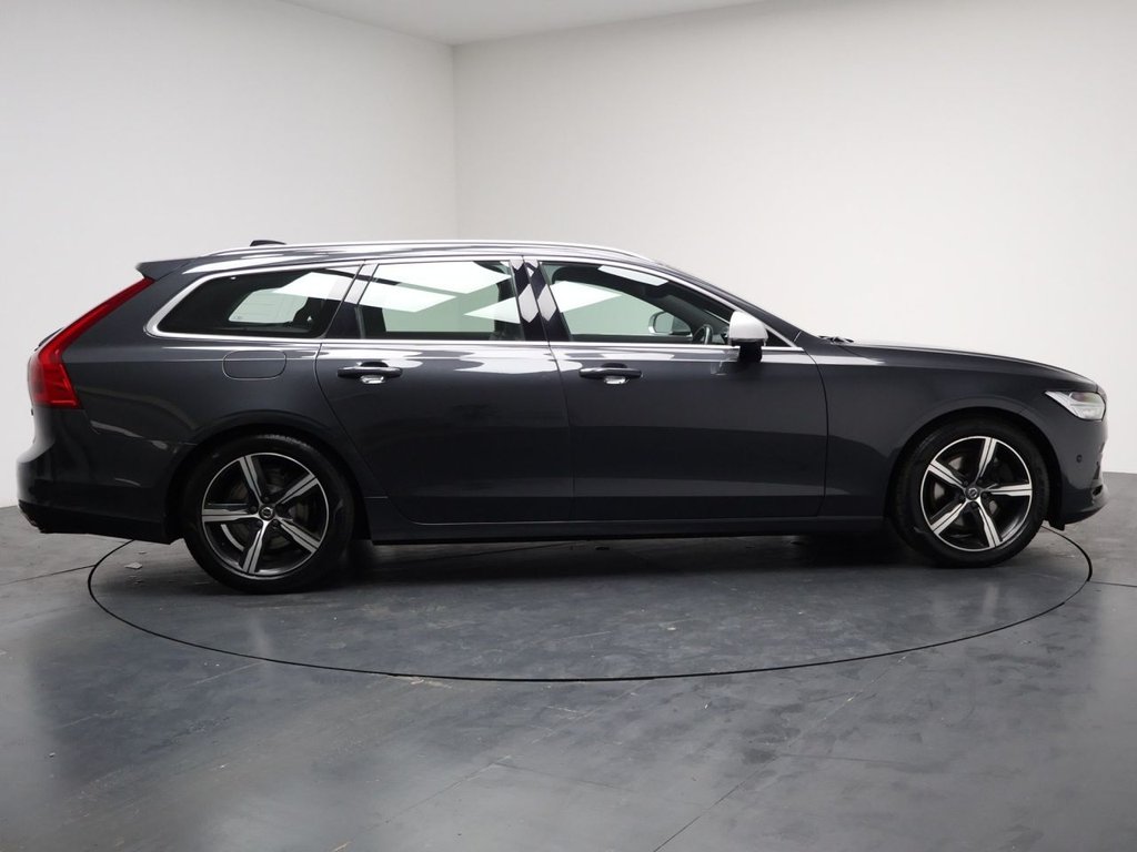 Used Volvo V90 2018 for sale - 76048368: Photo 14