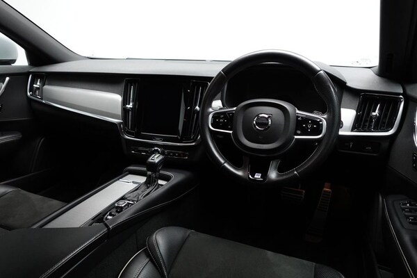 Used Volvo V90 2018 for sale - 76048368: Photo 24