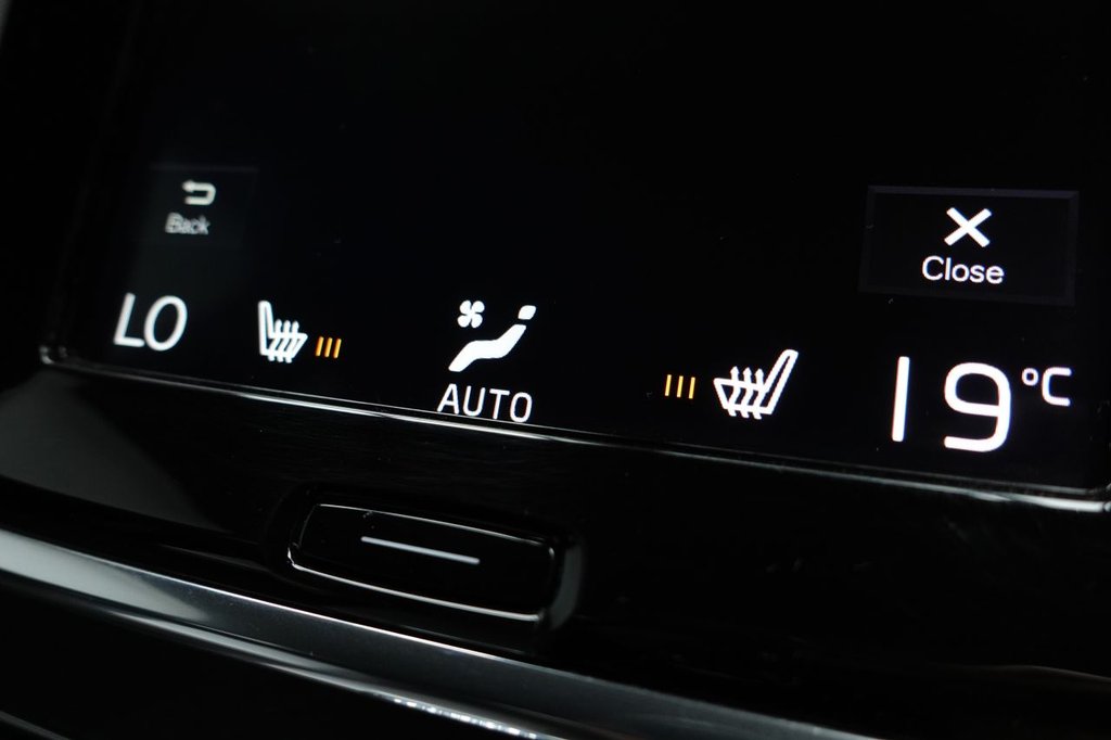 Used Volvo V90 2018 for sale - 76048368: Photo 32