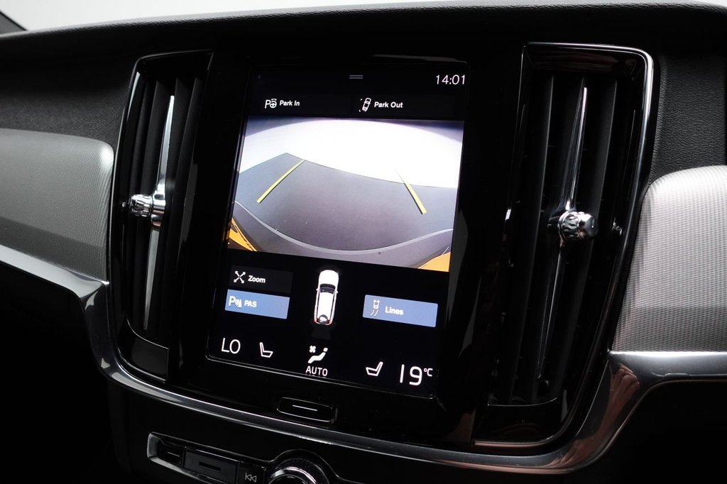 Used Volvo V90 2018 for sale - 76048368: Photo 35