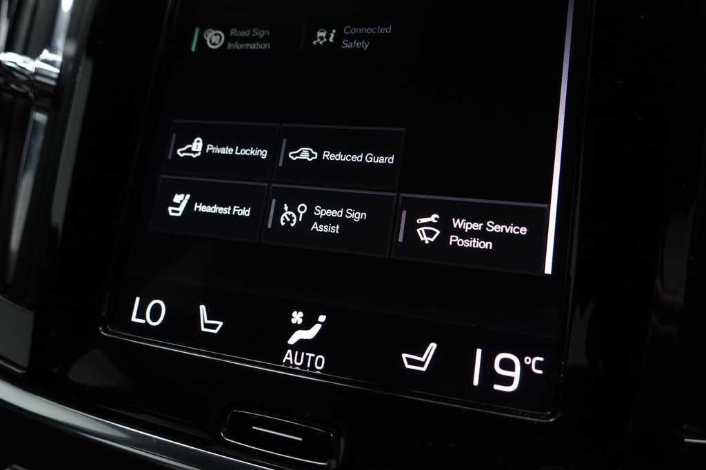 Used Volvo V90 2018 for sale - 76048368: Photo 42