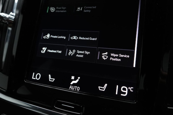 Used Volvo V90 2018 for sale - 76048368: Photo 42