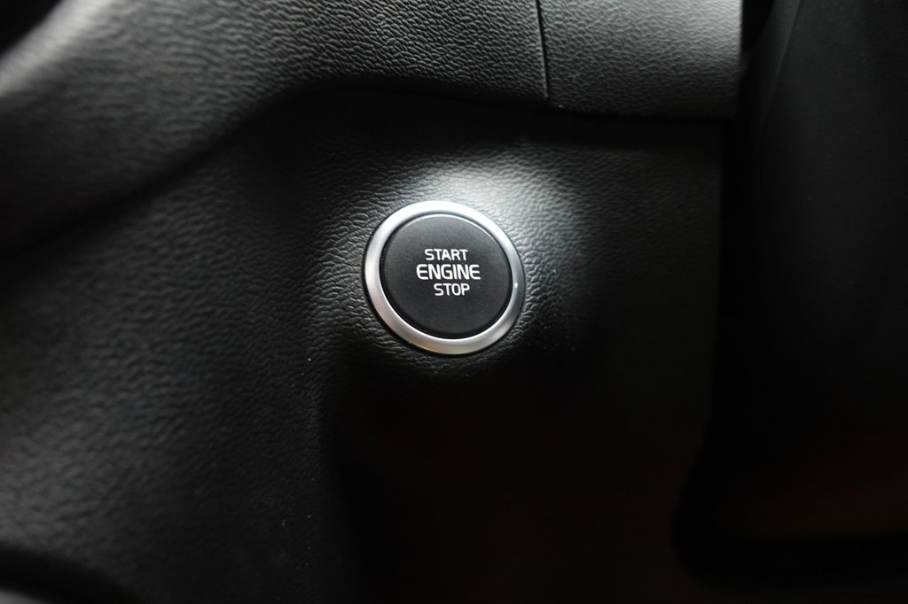 Used Volvo XC40 2018 for sale - 77427941: Photo 42