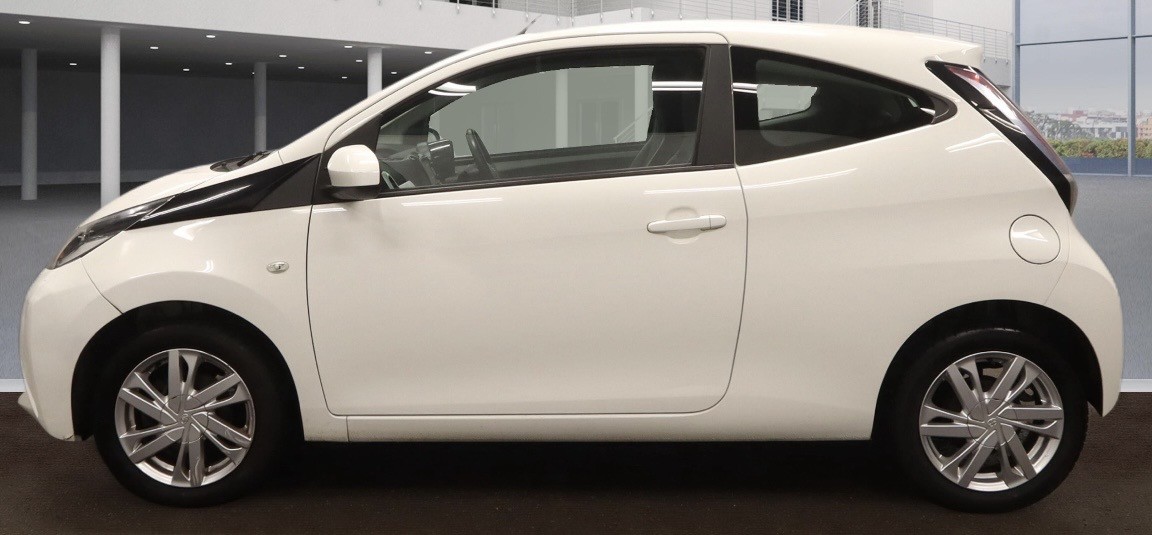 Used Toyota AYGO 2015 for sale - 77548287: Photo 4