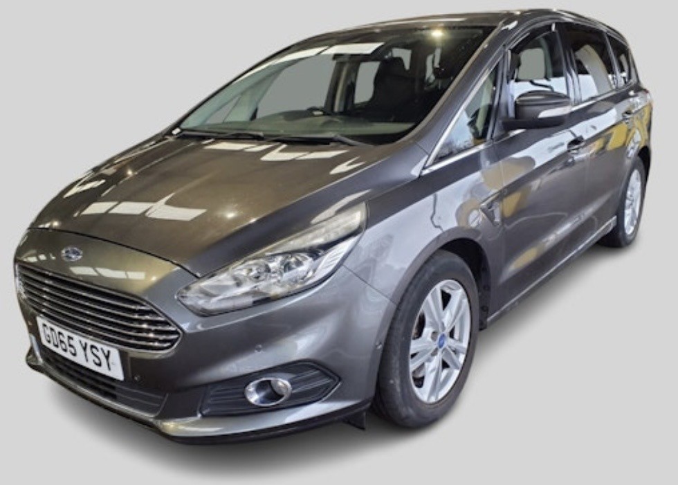 Used Ford S-Max 2016 for sale - 77277351: Photo 2