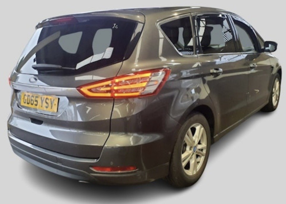 Used Ford S-Max 2016 for sale - 77277351: Photo 4