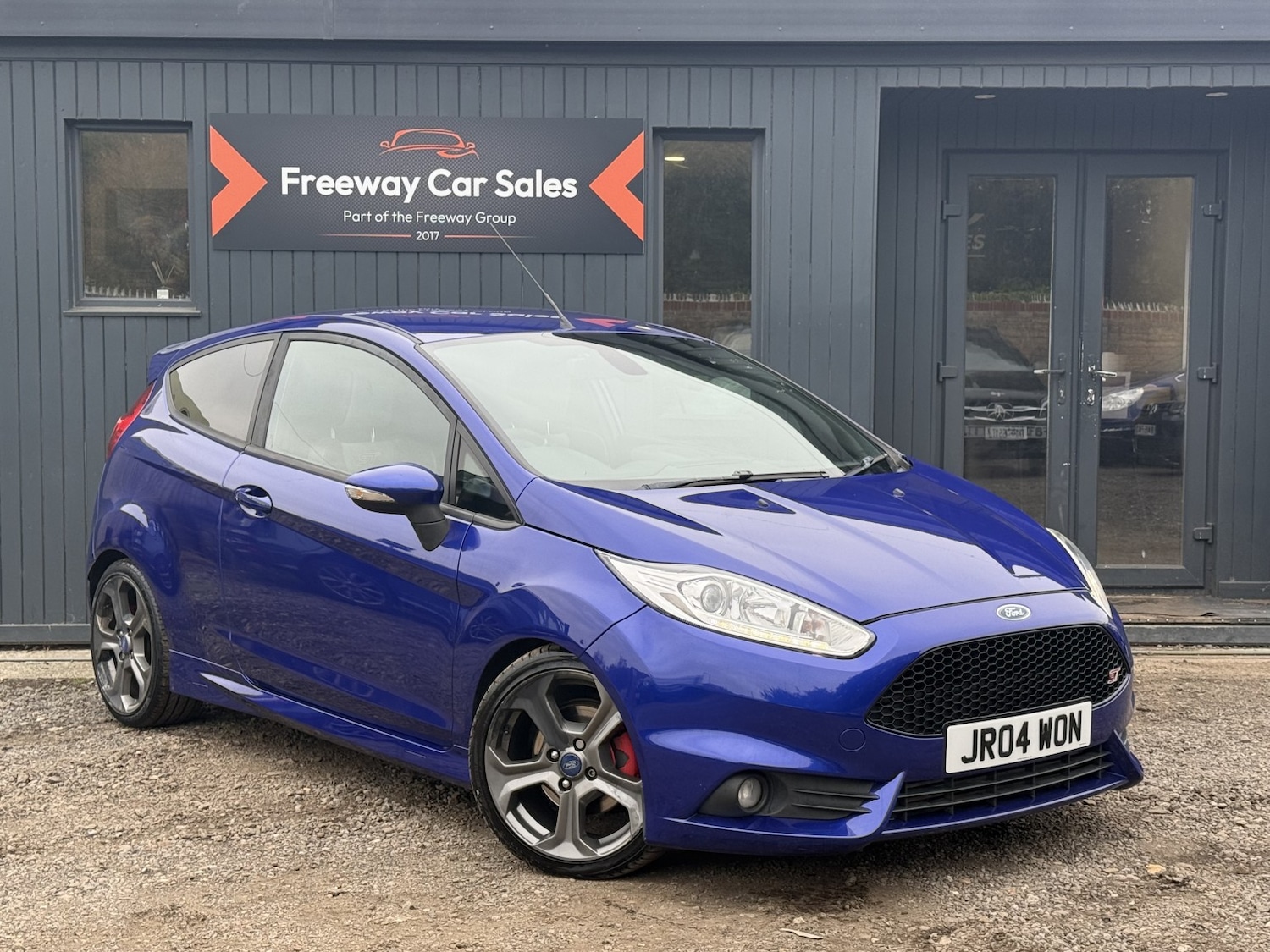 Used Ford Fiesta 2015 for sale - 76211788: Photo 1