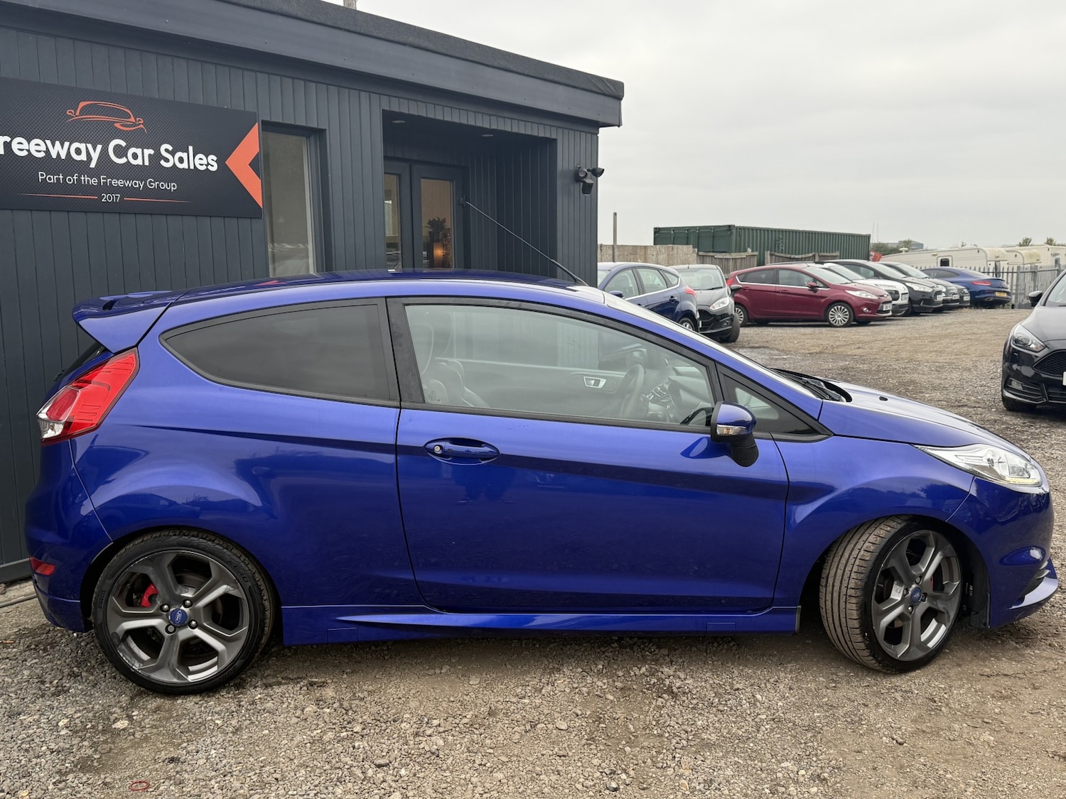 Used Ford Fiesta 2015 for sale - 76211788: Photo 3