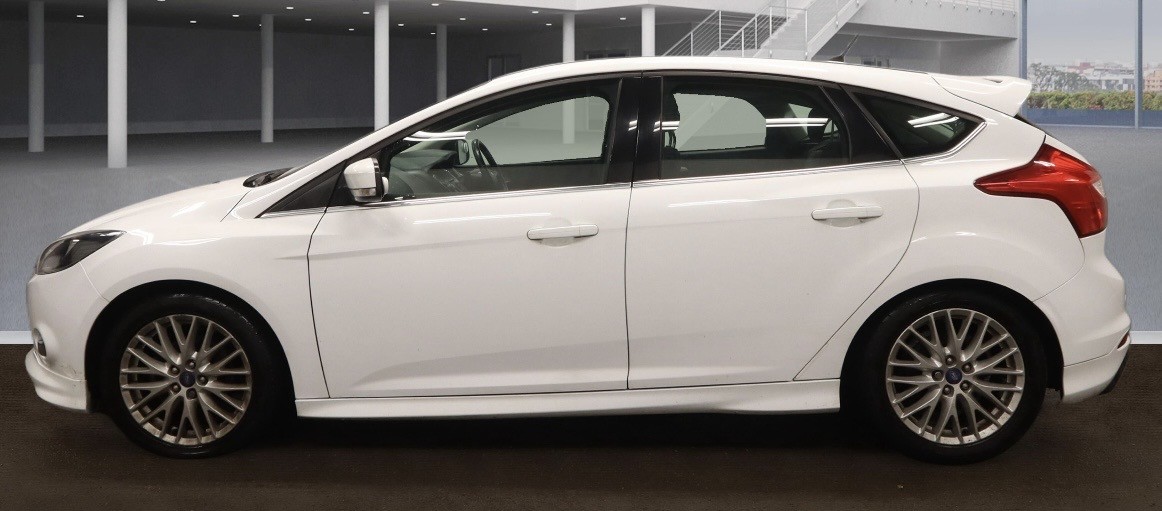 Used Ford Focus 2014 for sale - 77881145: Photo 2