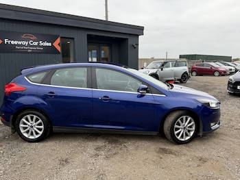 Used Ford Focus 2016 for sale - 76211861: Photo 3