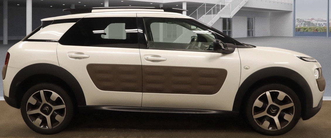 Used Citroen C4 Cactus 2014 for sale - 77595435: Photo 4