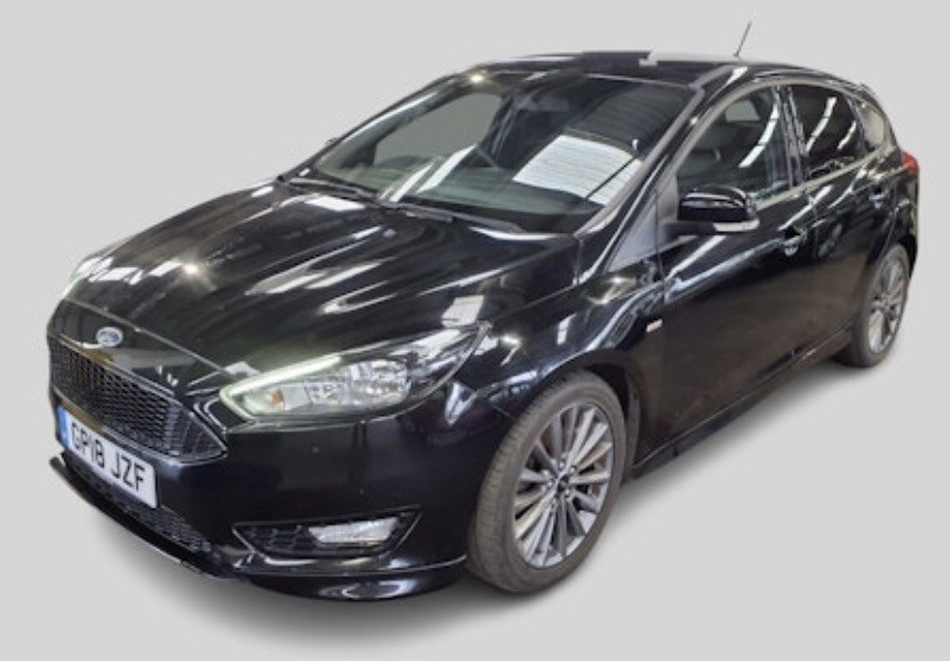 Used Ford Focus 2018 for sale - 77938232: Photo 2