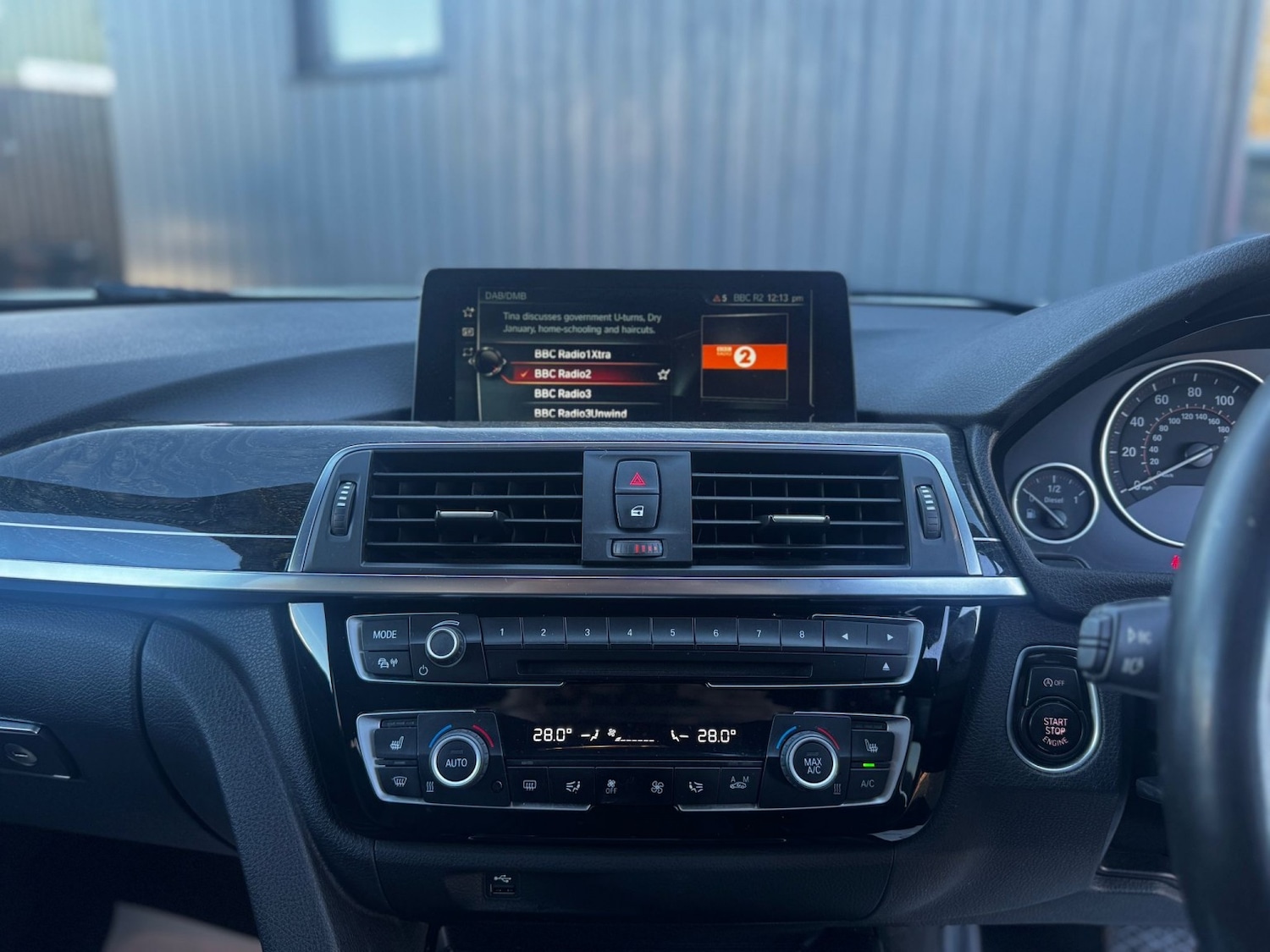 Used BMW 3 Series 2017 for sale - 77107681: Photo 16