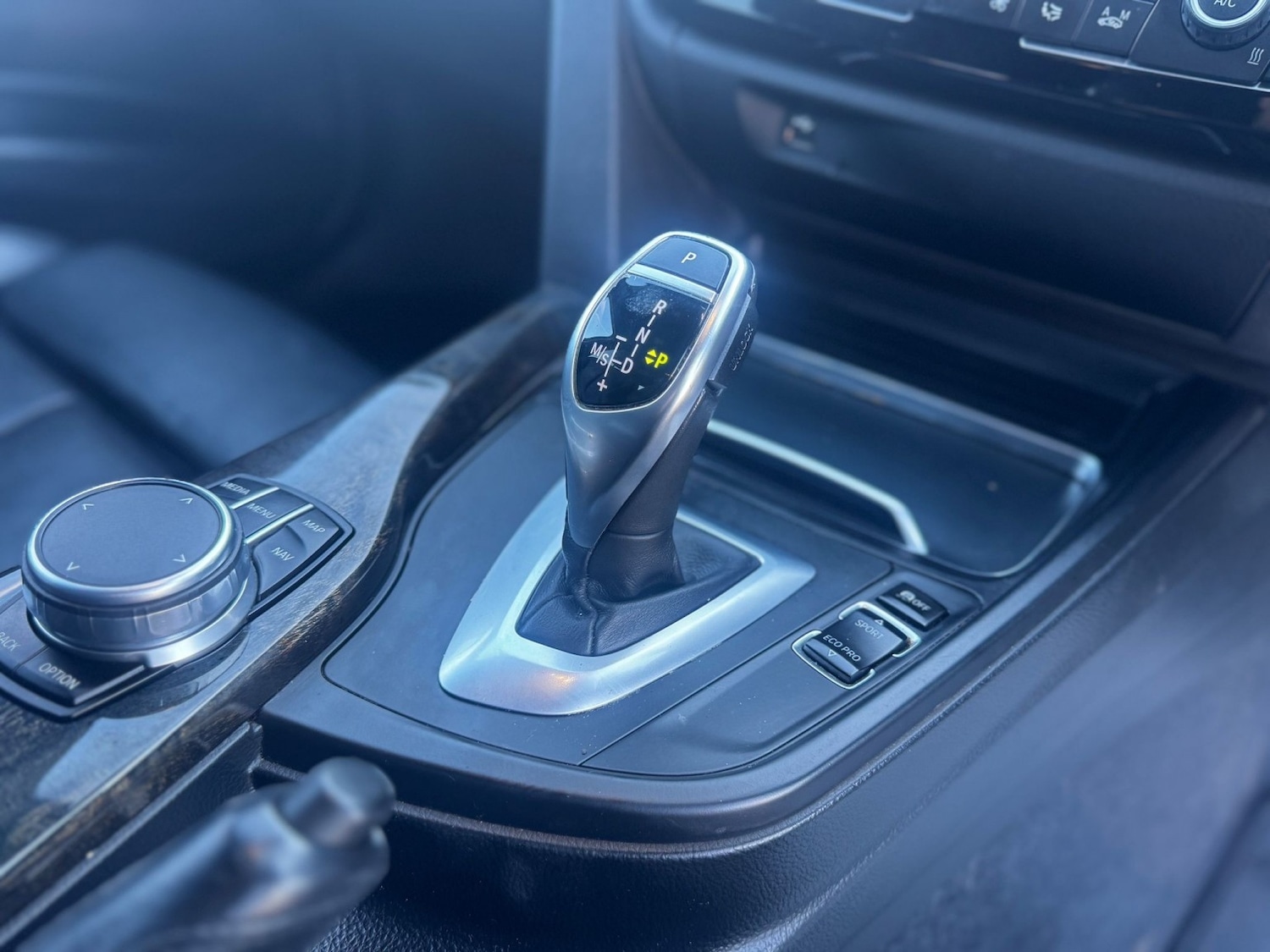 Used BMW 3 Series 2017 for sale - 77107681: Photo 25