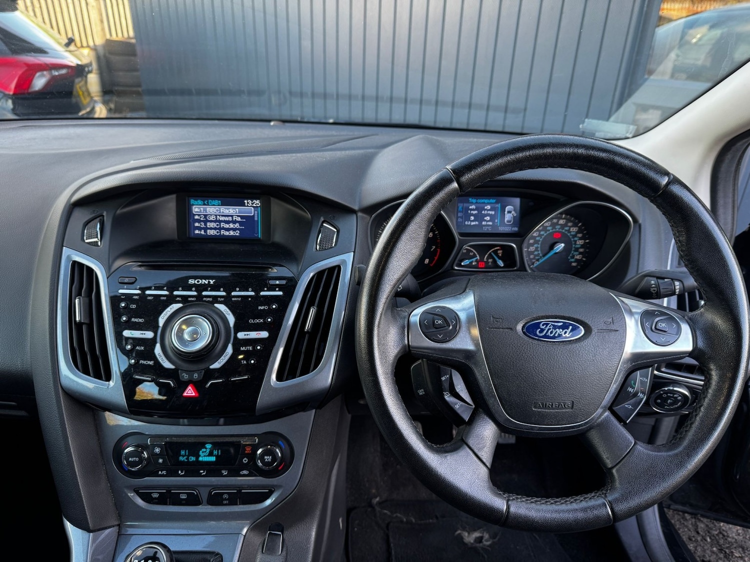 Used Ford Focus 2012 for sale - 77313904: Photo 12