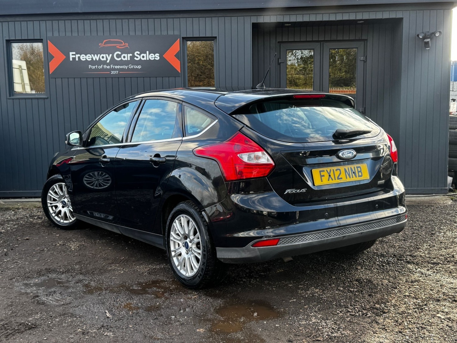 Used Ford Focus 2012 for sale - 77313904: Photo 5