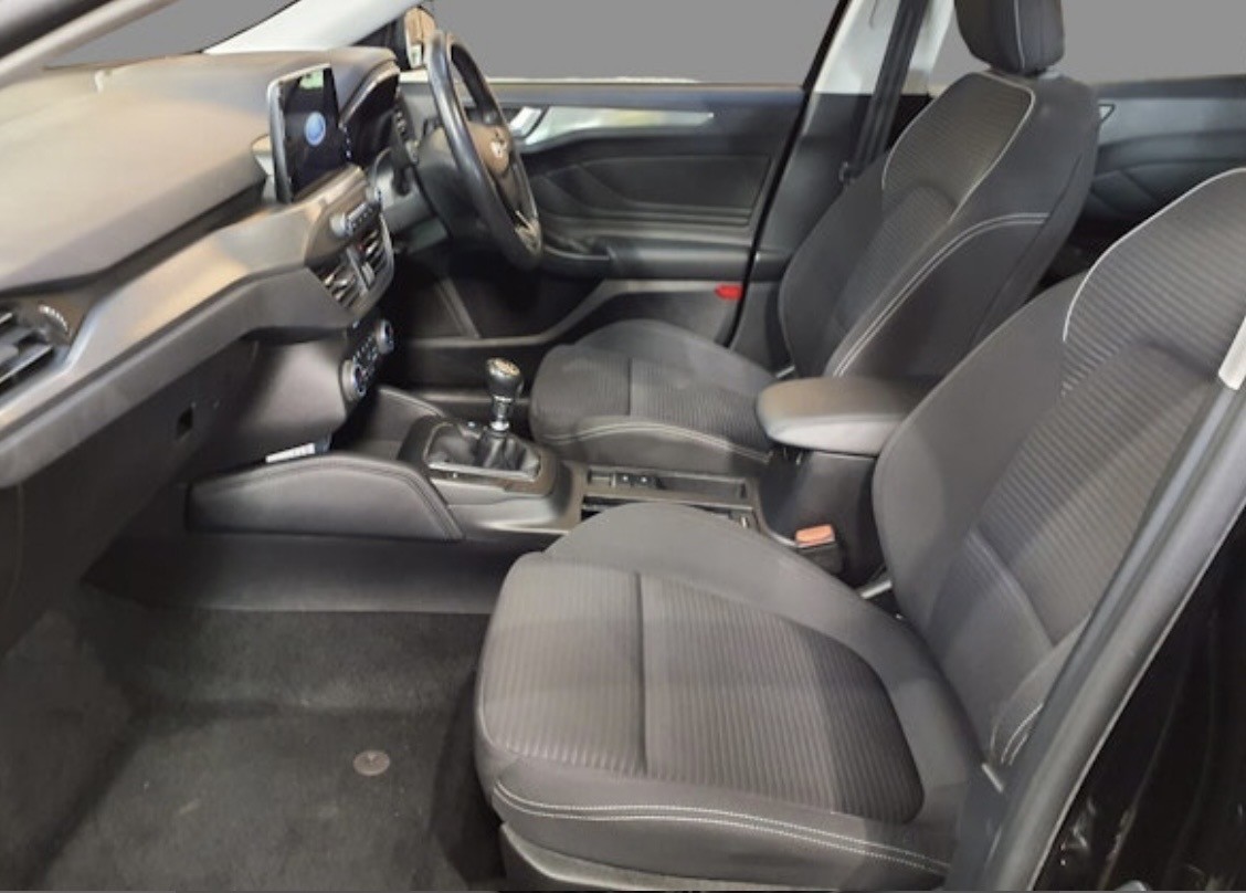 Used Ford Focus 2019 for sale - 76407516: Photo 9