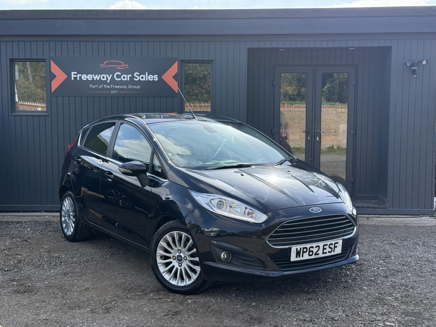 Used Ford Fiesta 2012 for sale - 76211808: Photo 1