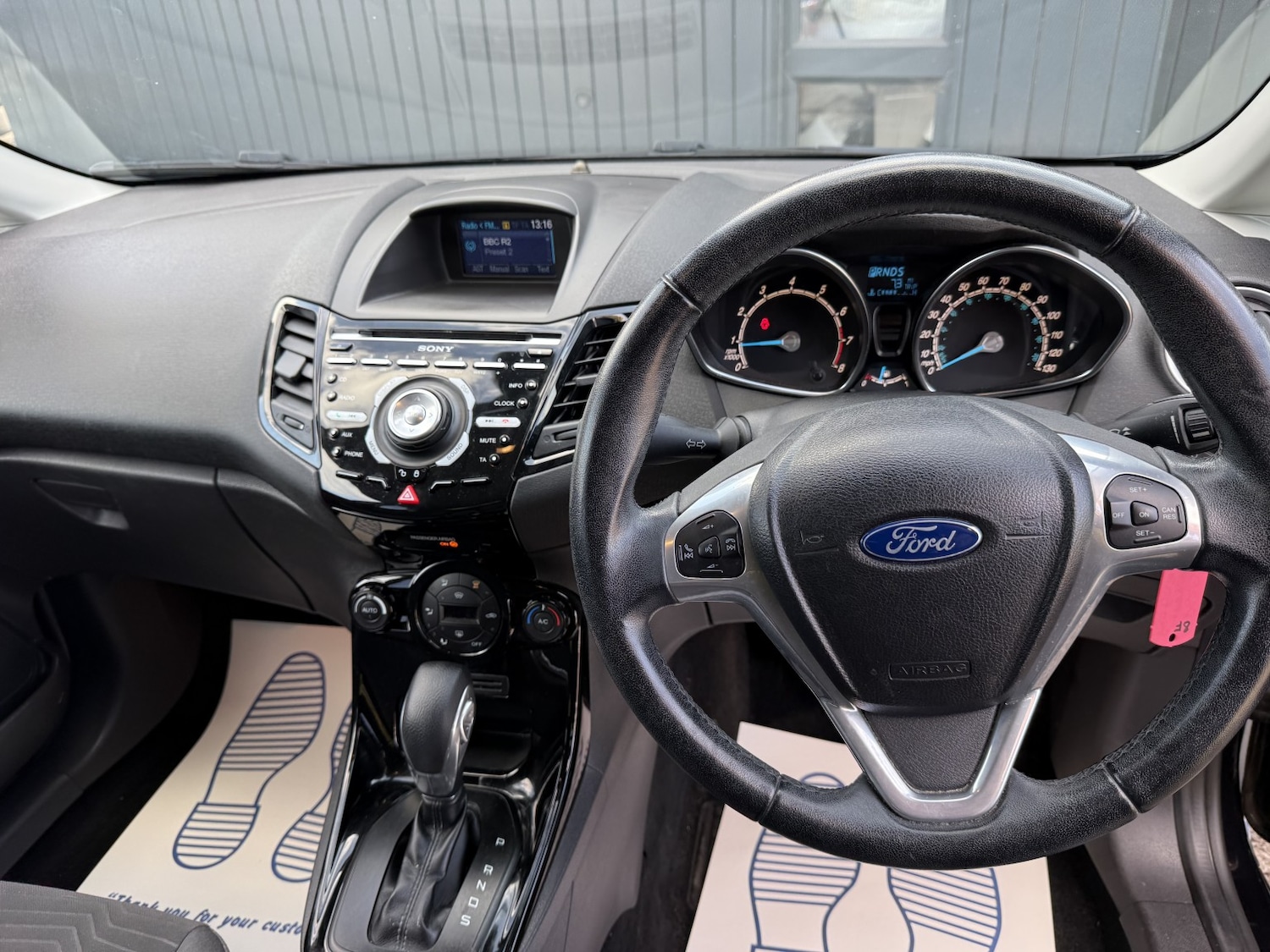 Used Ford Fiesta 2012 for sale - 76211808: Photo 11