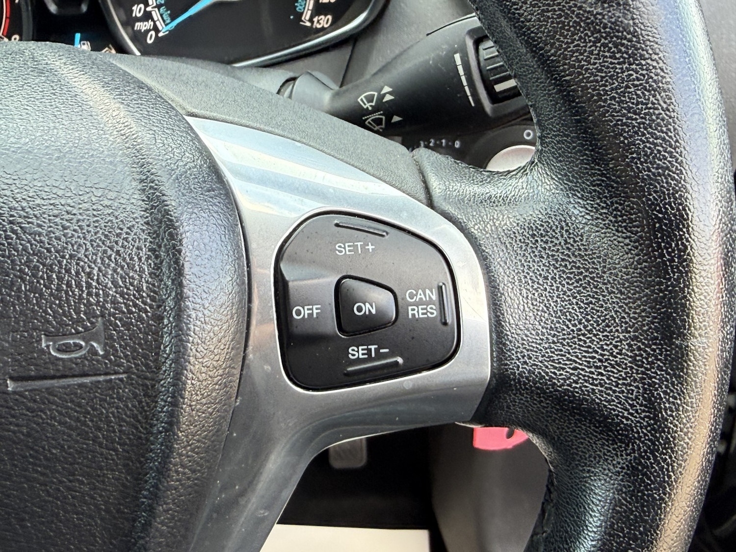 Used Ford Fiesta 2012 for sale - 76211808: Photo 12