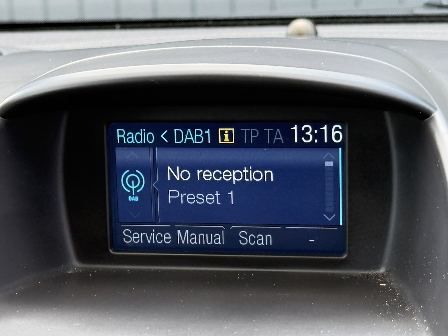 Used Ford Fiesta 2012 for sale - 76211808: Photo 13