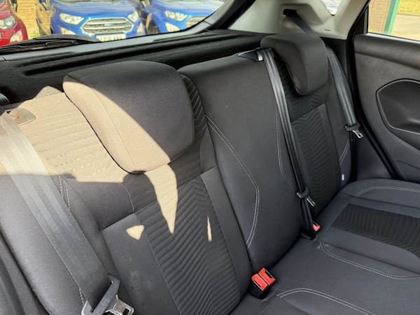 Used Ford Fiesta 2012 for sale - 76211808: Photo 15
