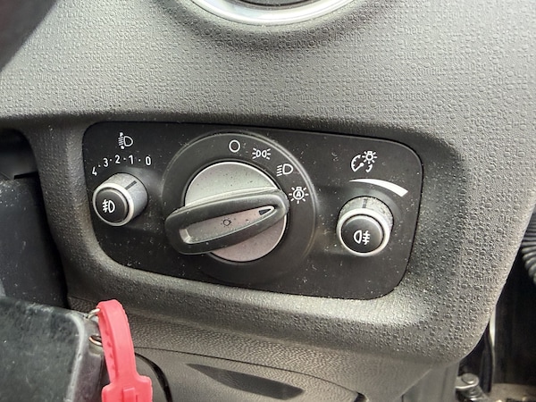 Used Ford Fiesta 2012 for sale - 76211808: Photo 16