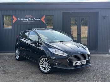 2012 - 1.6 Titanium Hatchback 5dr Petrol Powershift Euro 5 (105 ps)