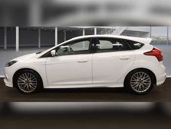 Used Ford Focus 2014 for sale - 77701073: Photo