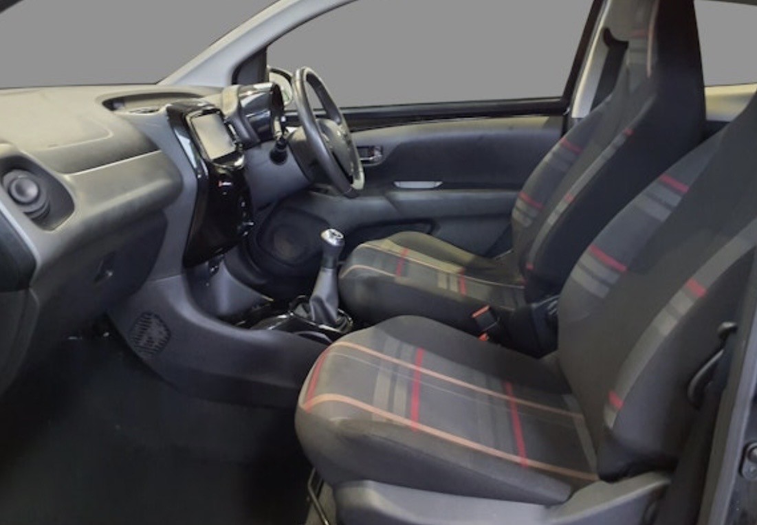 Used Peugeot 108 2014 for sale - 77336253: Photo 8