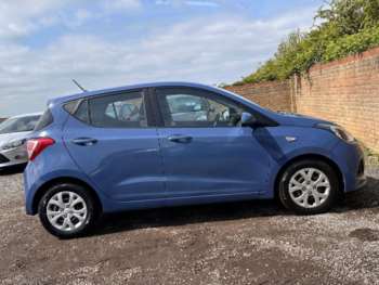 Used Hyundai i10 2015 for sale - 74450852: Photo