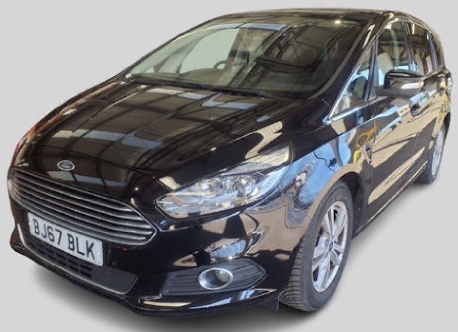 Used Ford S-Max 2017 for sale - 78018436: Photo 2