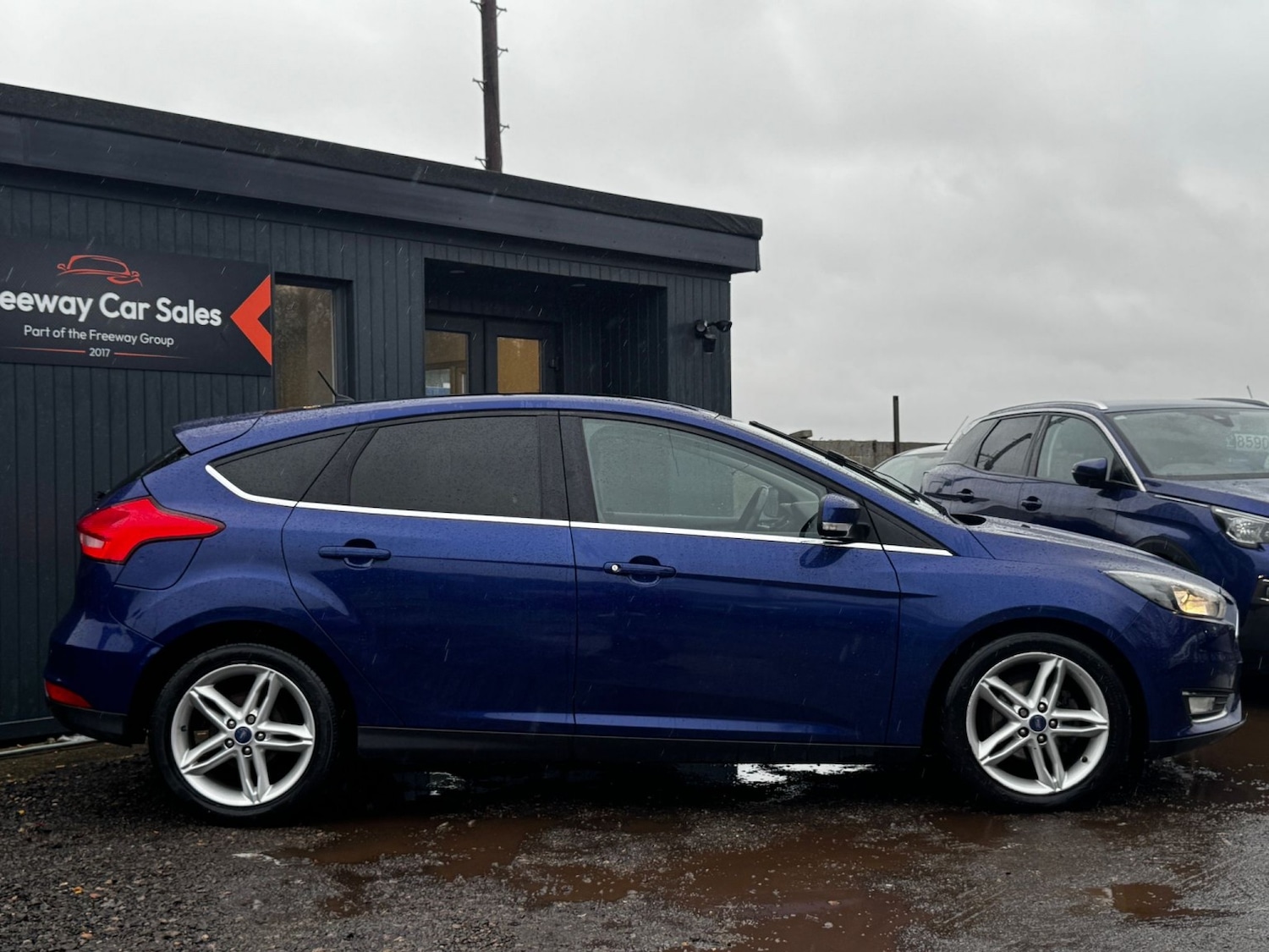 Used Ford Focus 2015 for sale - 77129478: Photo 2